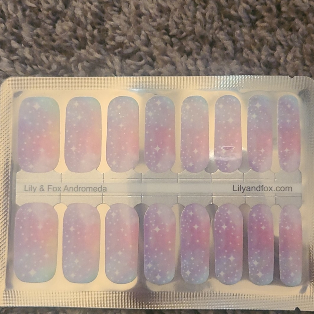 Nail 💅 Wraps - Picture 1 of 1